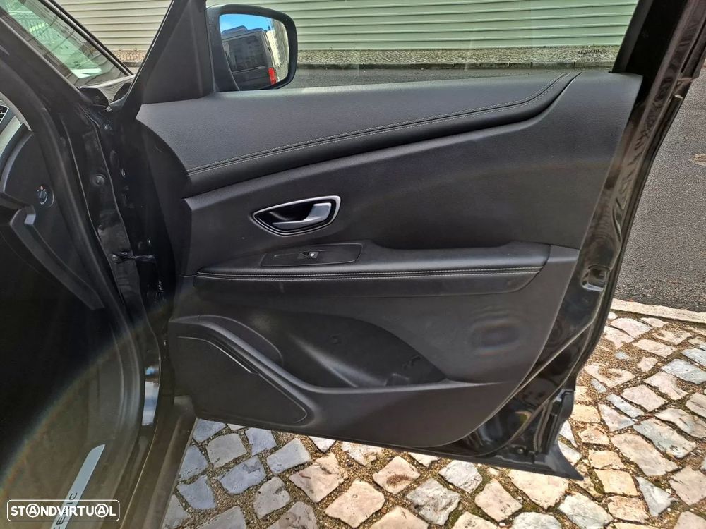 Renault Grand Scénic 1.6 dCi Intens SS - 25