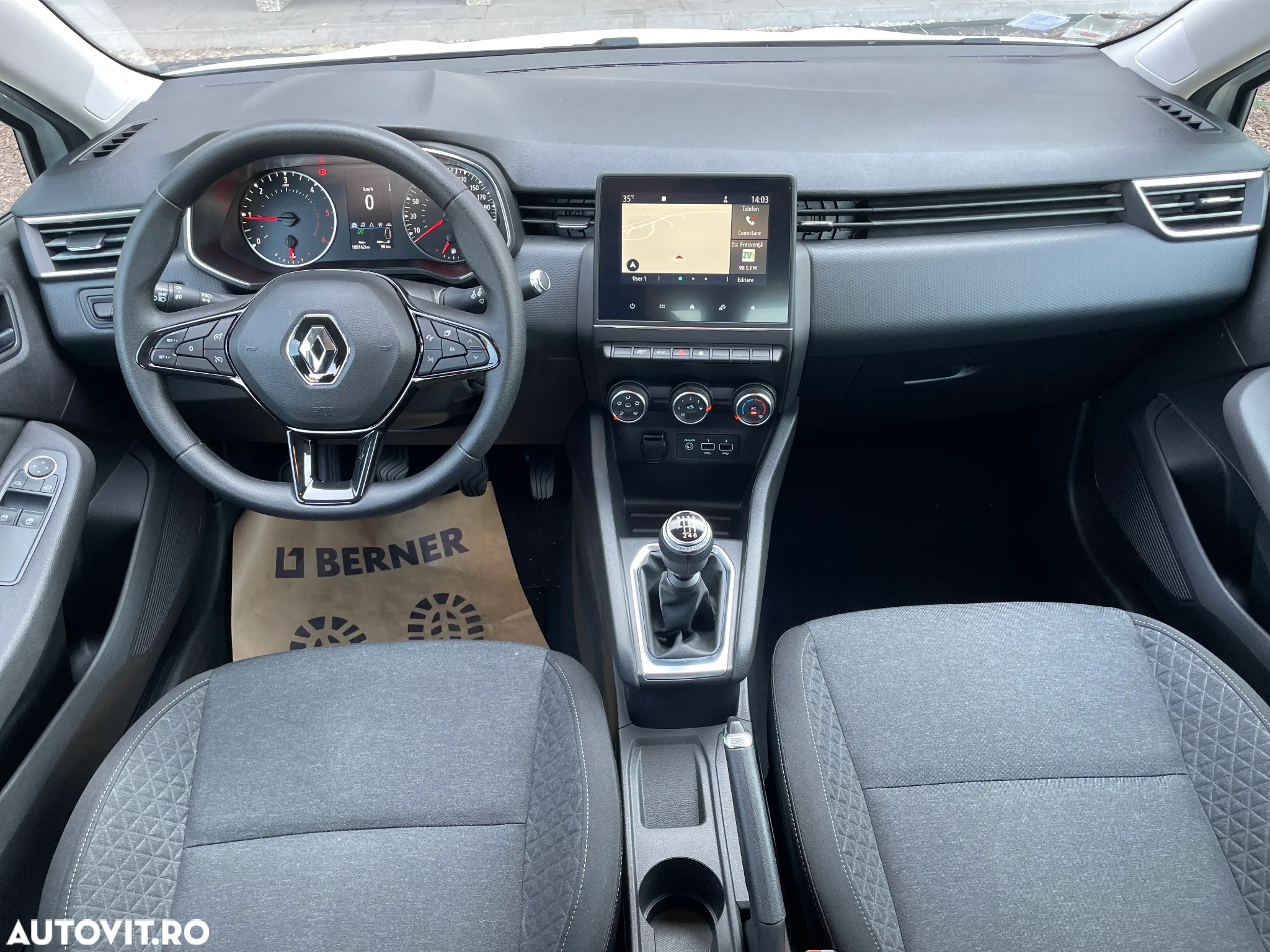 Renault Clio (Energy) dCi 90 Start & Stop INTENS - 6