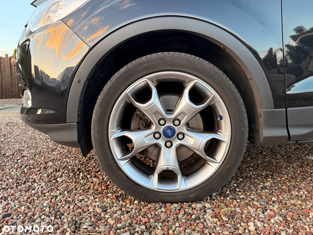 Ford Kuga 2.0 TDCi 4x4 Titanium - 19