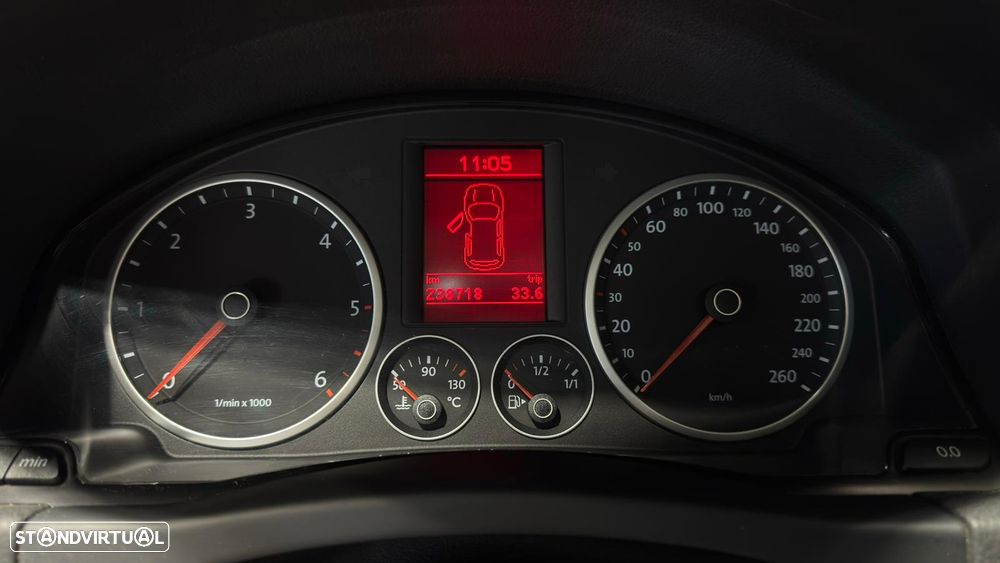 VW Tiguan 2.0 TDI DPF 4Motion DSG Trend & Fun - 14