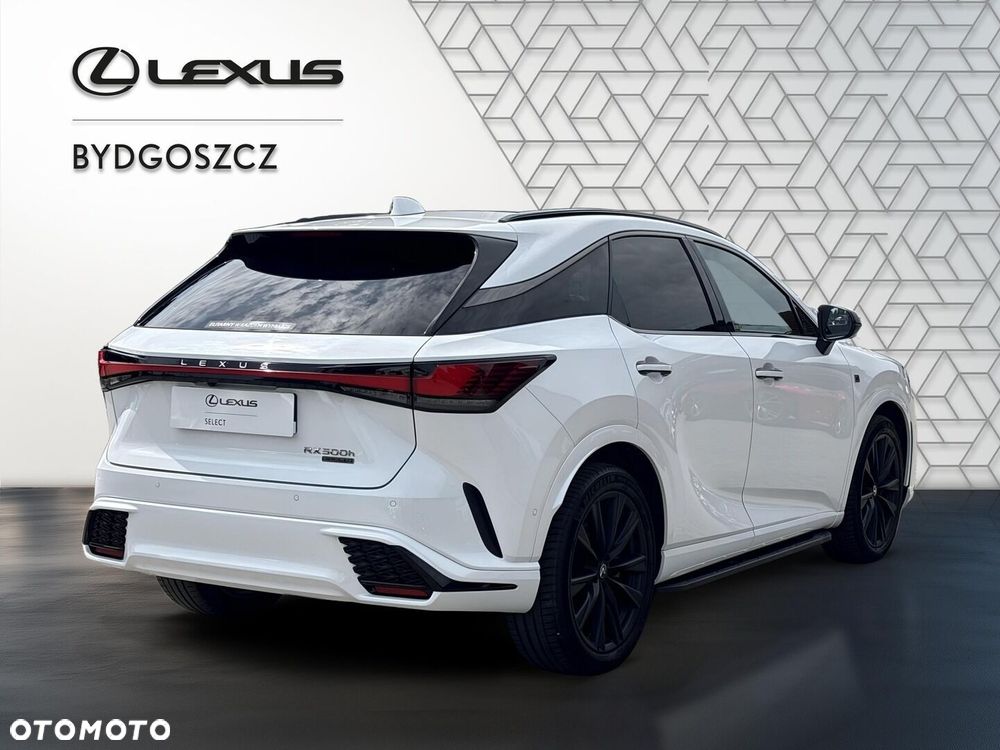 Lexus RX - 4