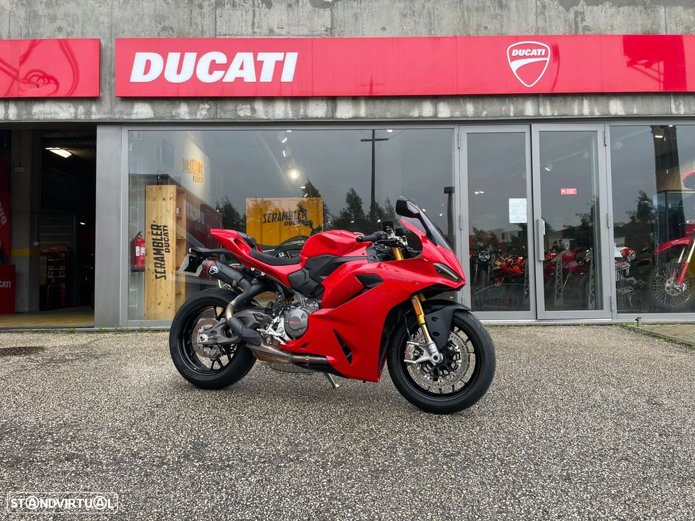 Ducati Panigale V2 S - 1