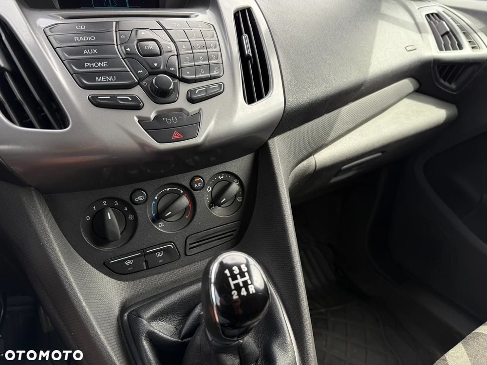 Ford Transit Connect L1 - 10