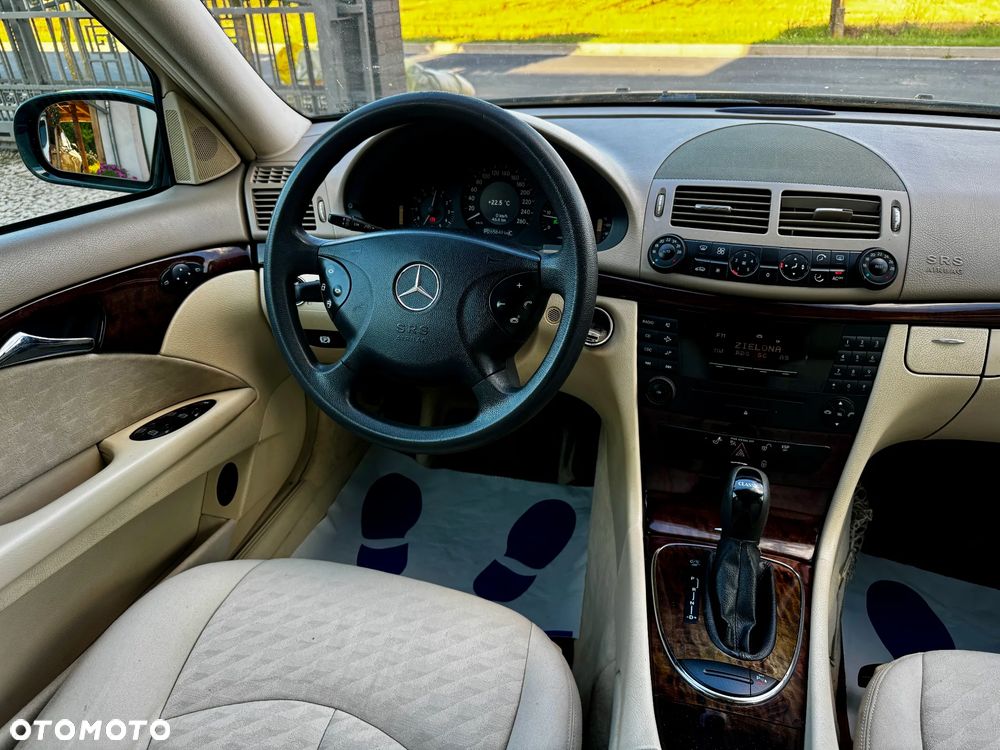 Mercedes-Benz Klasa E 200 CDI Automatik Classic - 18