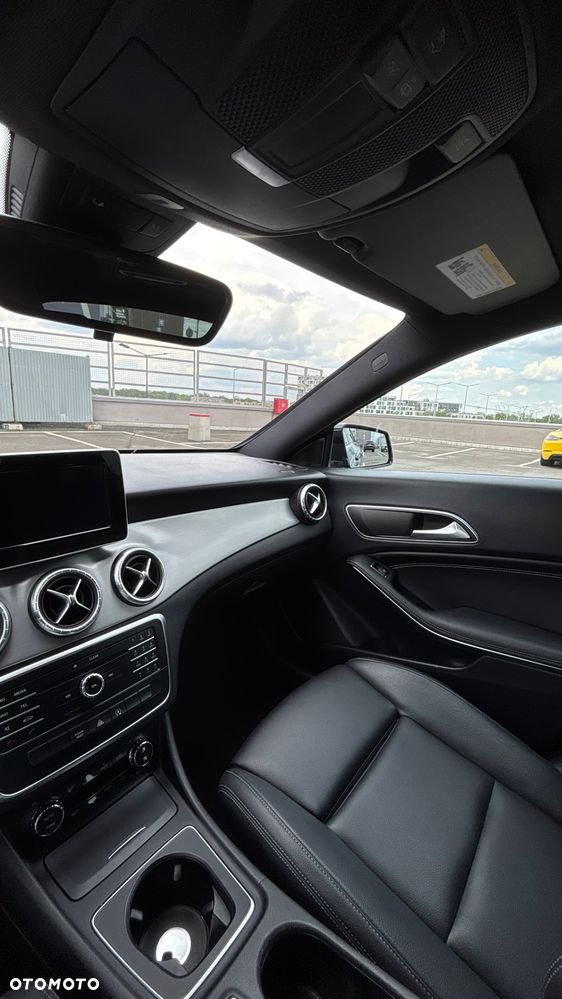 Mercedes-Benz CLA 250 7G-DCT SCORE - 37