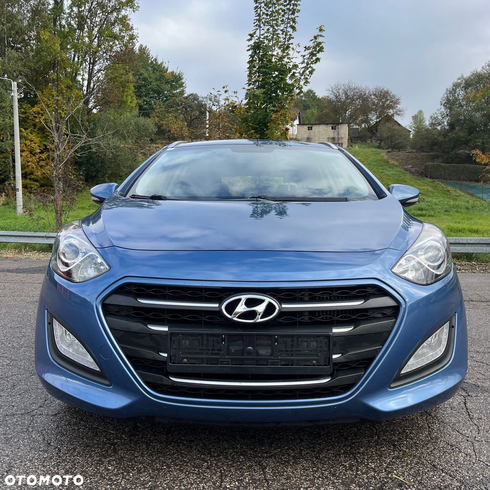 Hyundai i30 1.6 CRDi BlueDrive Premium - 2