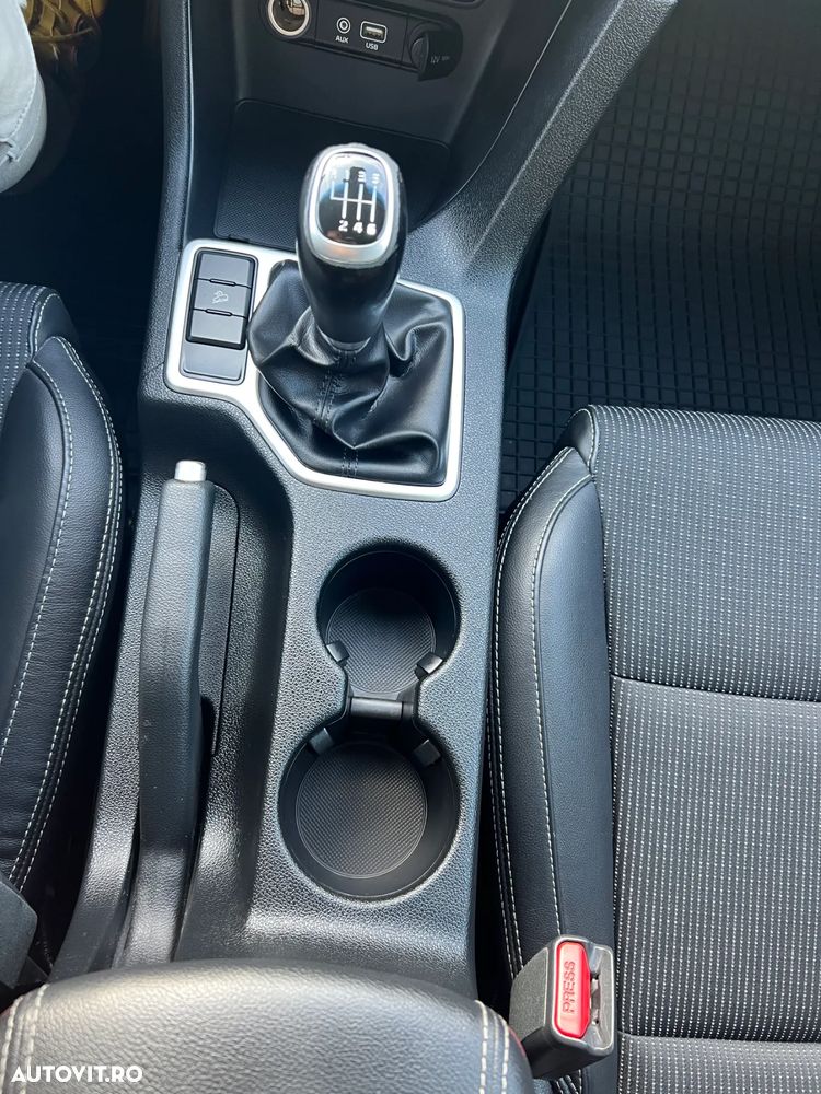 Kia Sportage 1.6 GDI 6MT 4x2 Style - 11