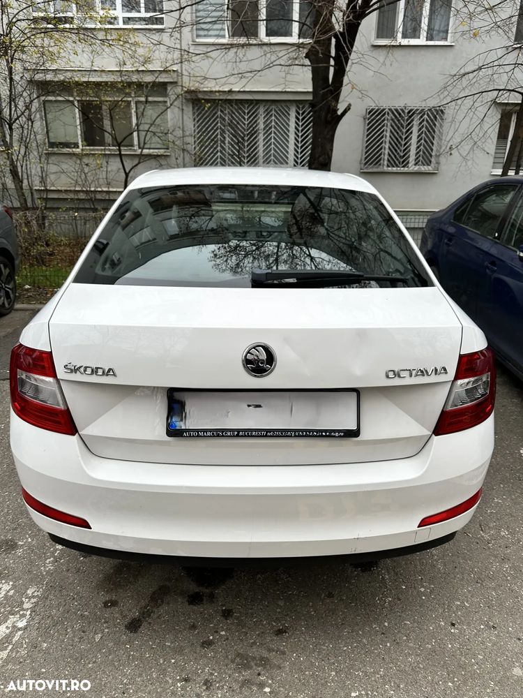 Skoda Octavia 1.6 TDI Ambition - 2