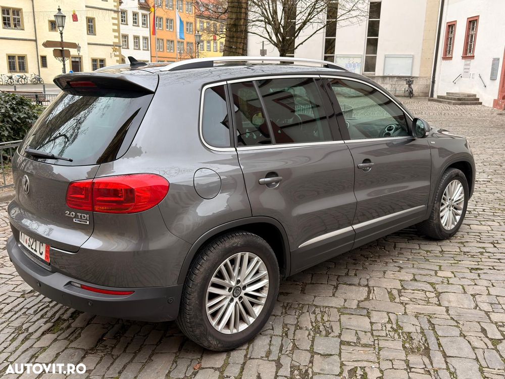 Volkswagen Tiguan 2.0 TDI DPF BlueMotion Technology Cup Sport & Style - 13