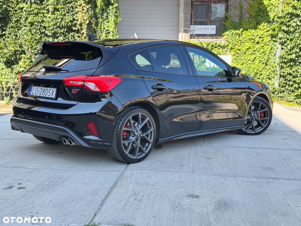 Ford Focus - 38