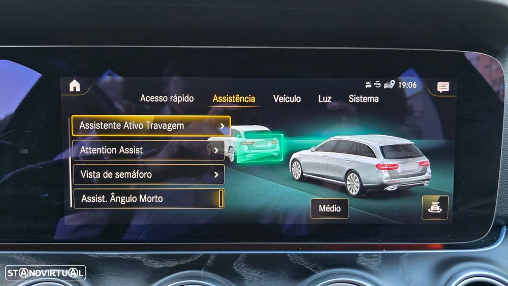 Mercedes-Benz E 220 d Exclusive Line - 35