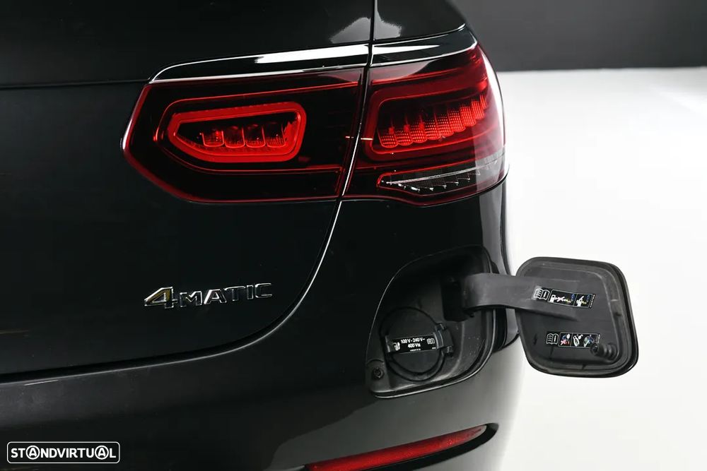 Mercedes-Benz GLC 300 de 4Matic - 11