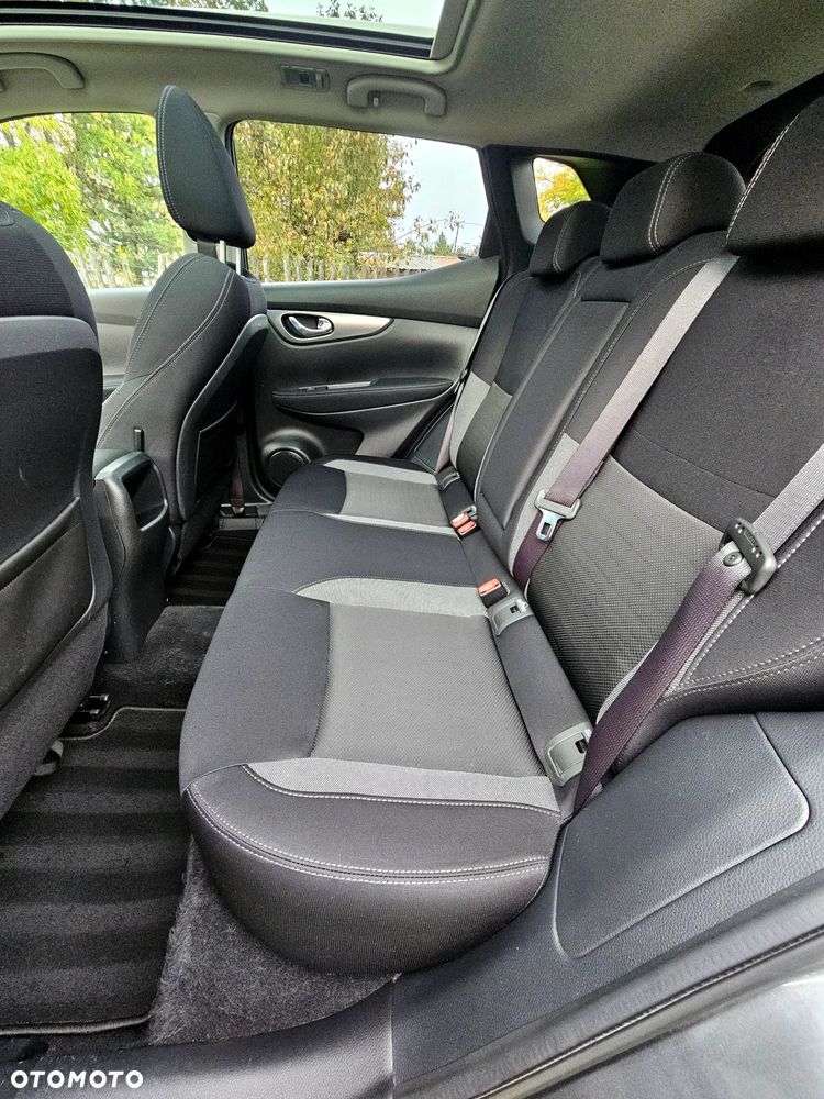 Nissan Qashqai 1.2 DIG-T N-Connecta - 12