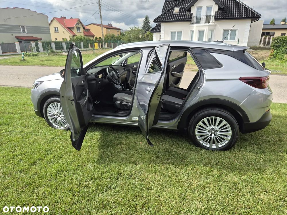 Opel Grandland X 1.6 CDTI Enjoy S&S - 16