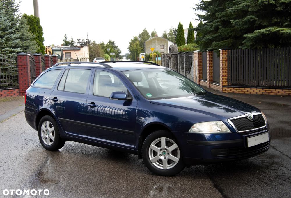Skoda Octavia 1.6 Combi Selection - 26