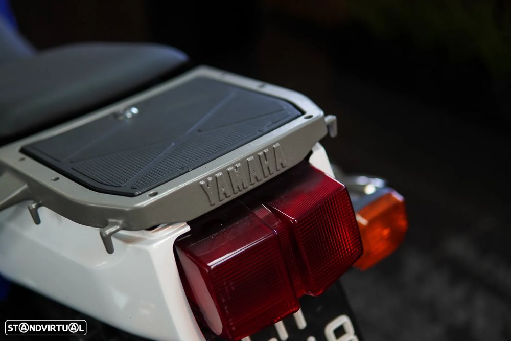 Yamaha XT750Z Super Tenere - 17