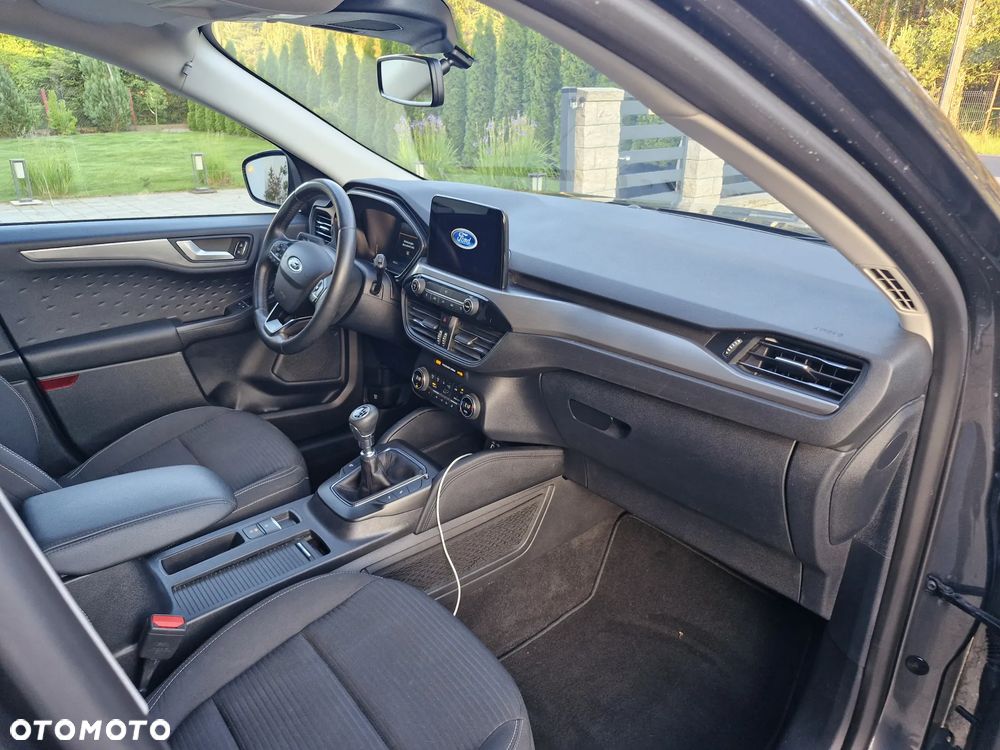 Ford Kuga 1.5 EcoBoost FWD Titanium - 32