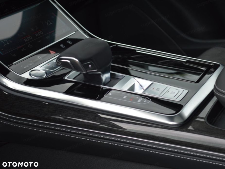 Audi Q8 50 TDI mHEV Quattro Tiptronic - 13