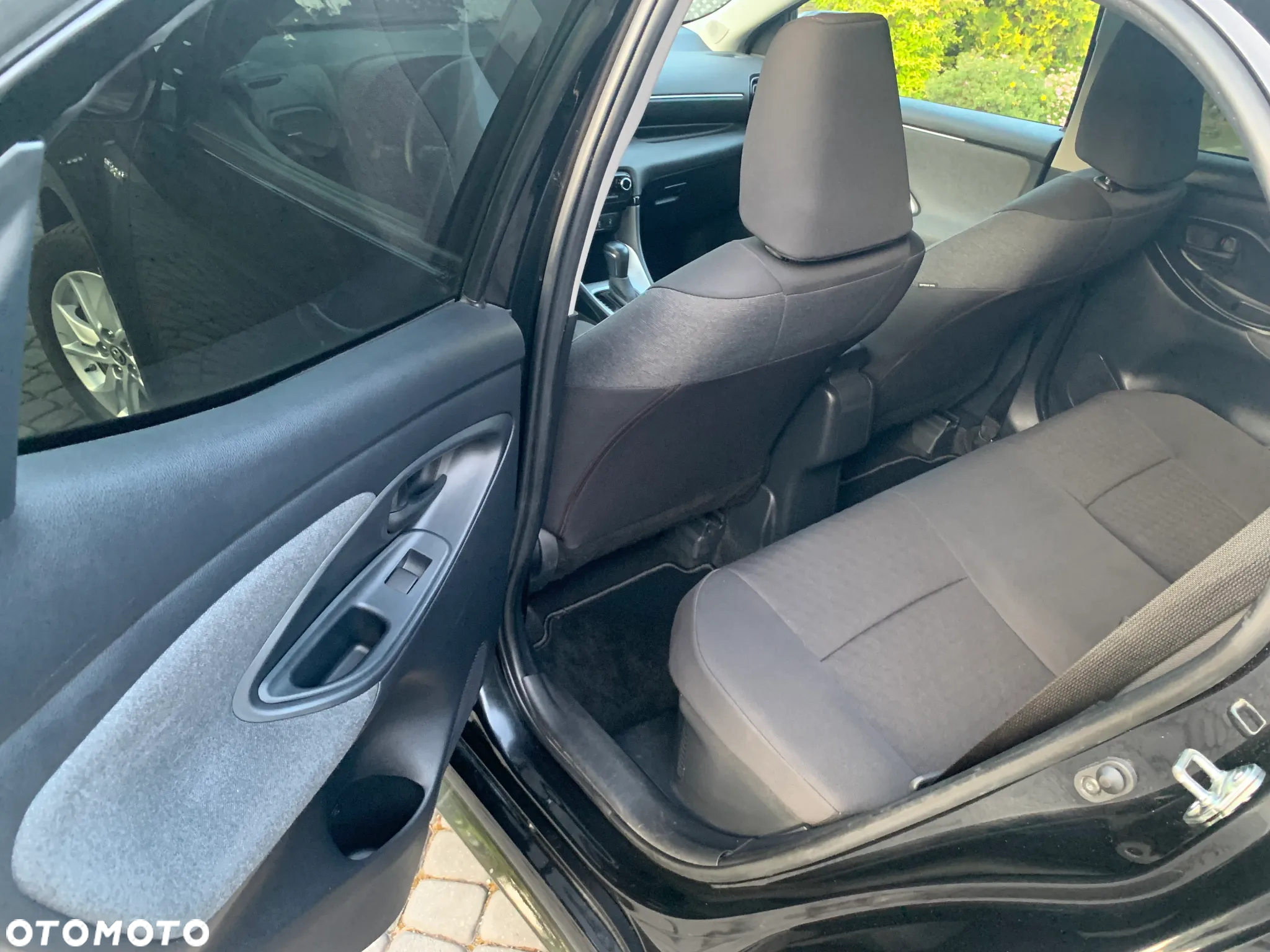 Toyota Yaris Hybrid 1.5 Executive - 13