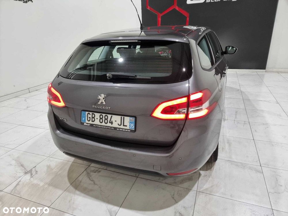 Peugeot 308 - 16