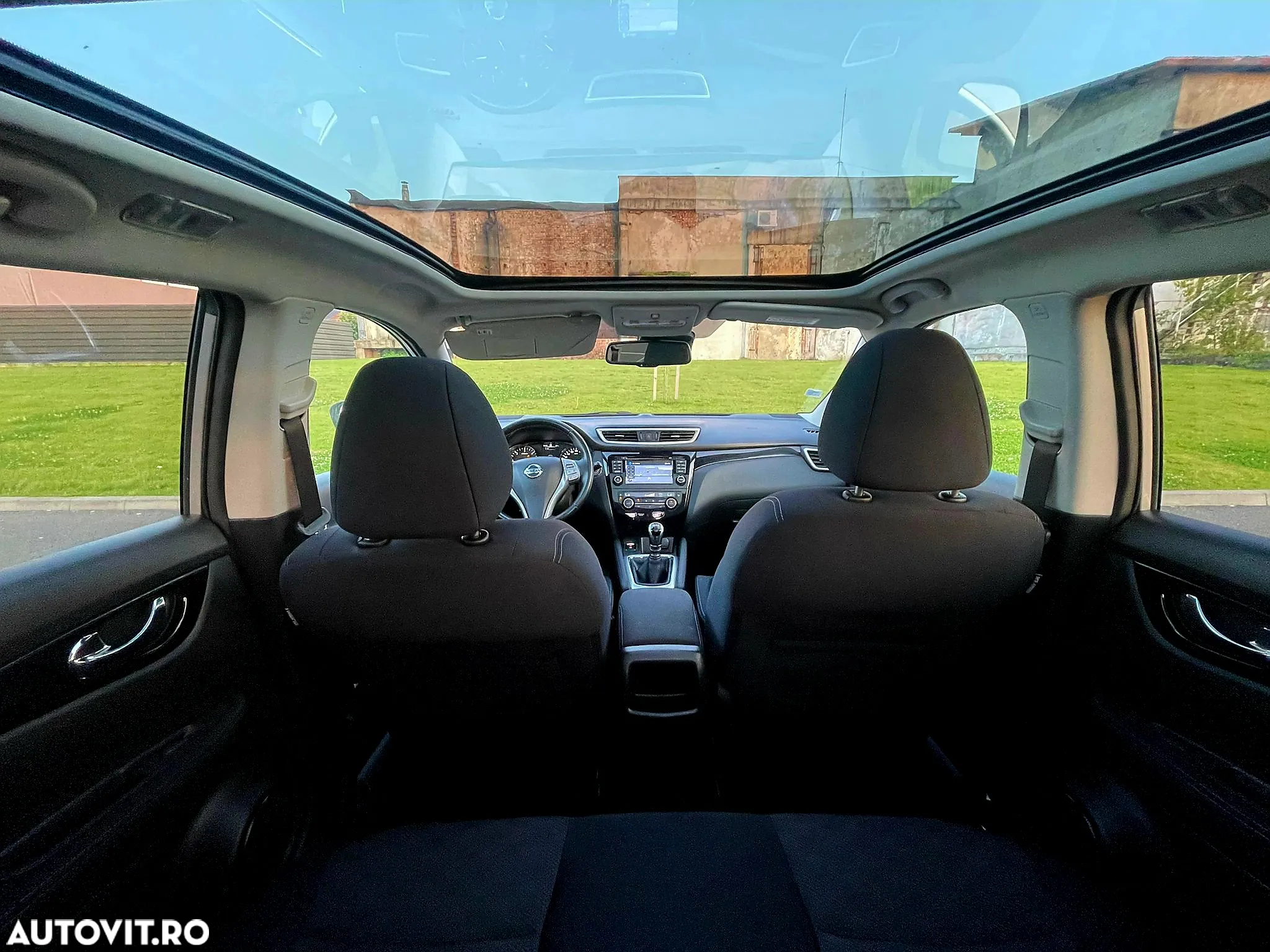 Nissan Qashqai 1.5 DCI Start/Stop N-Connecta - 6
