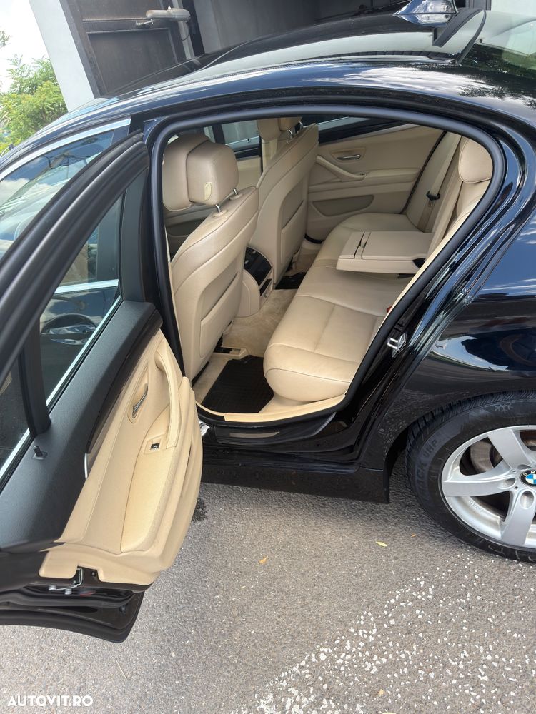 BMW Seria 5 520d - 7