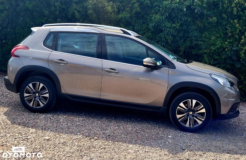 Peugeot 2008 - 14