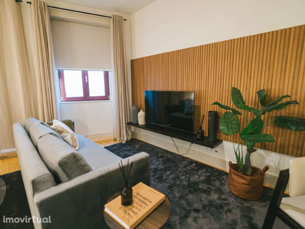 Novo Apartamento T0 mobilado e equipado - Trindade, Porto - Grande imagem: 3/8