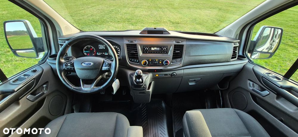 Ford Transit Custom - 32