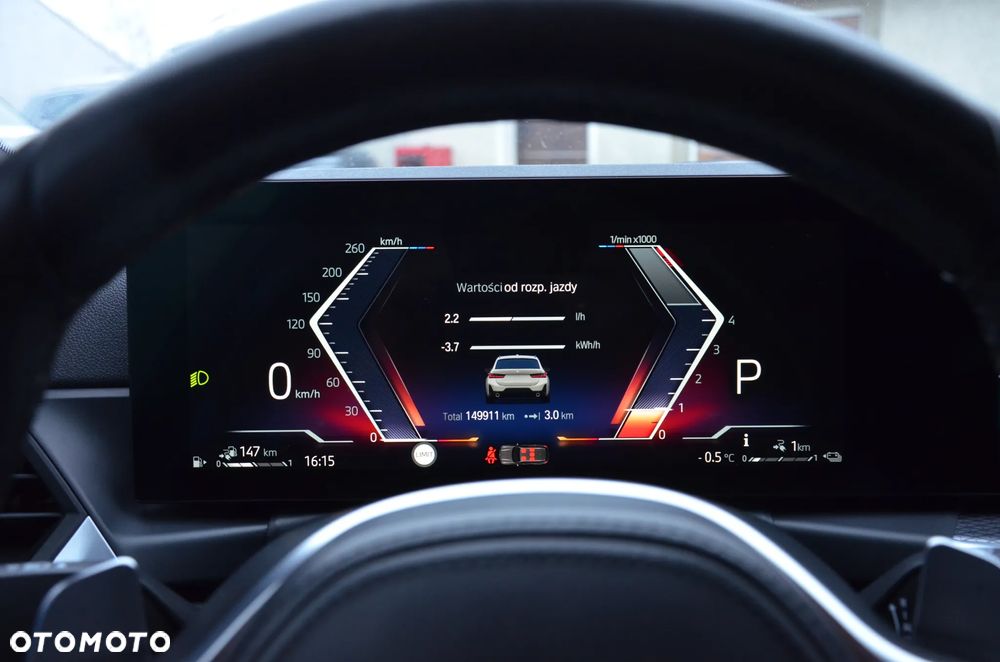 BMW Seria 3 330e xDrive M Sport sport - 25