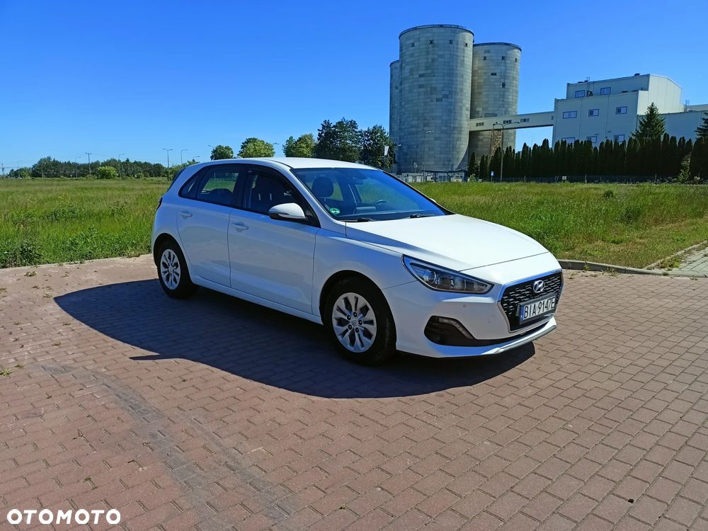 Hyundai i30 1.4 Trend - 3