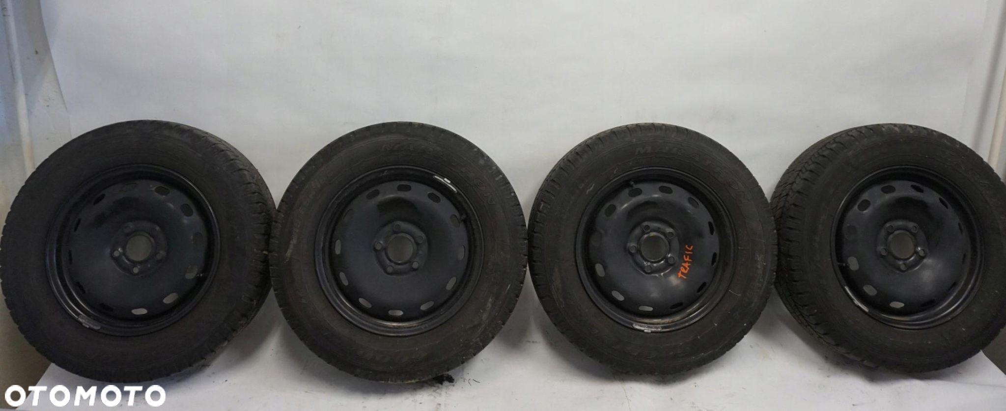 4X FELGI STALOWE RENAULT TRAFIC III 6Jx16h2 et50 - 1