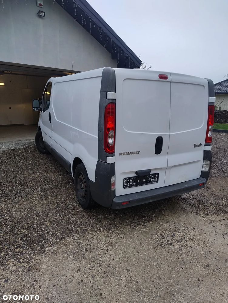 Renault trafic - 1
