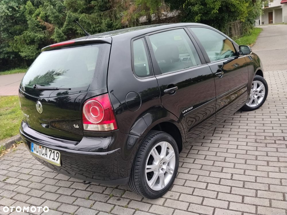 Volkswagen Polo 1.4 16V Trendline - 3
