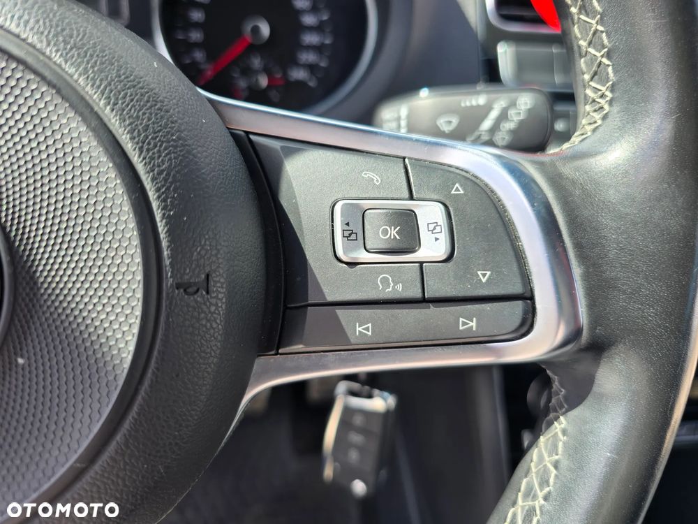 Volkswagen Polo - 28