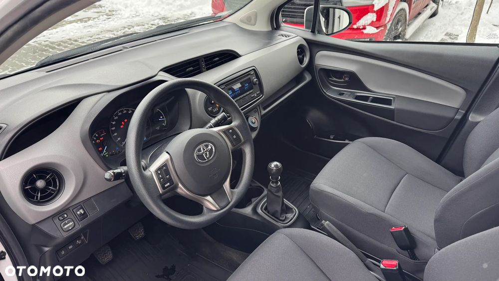 Toyota Yaris 1.5 Active - 2