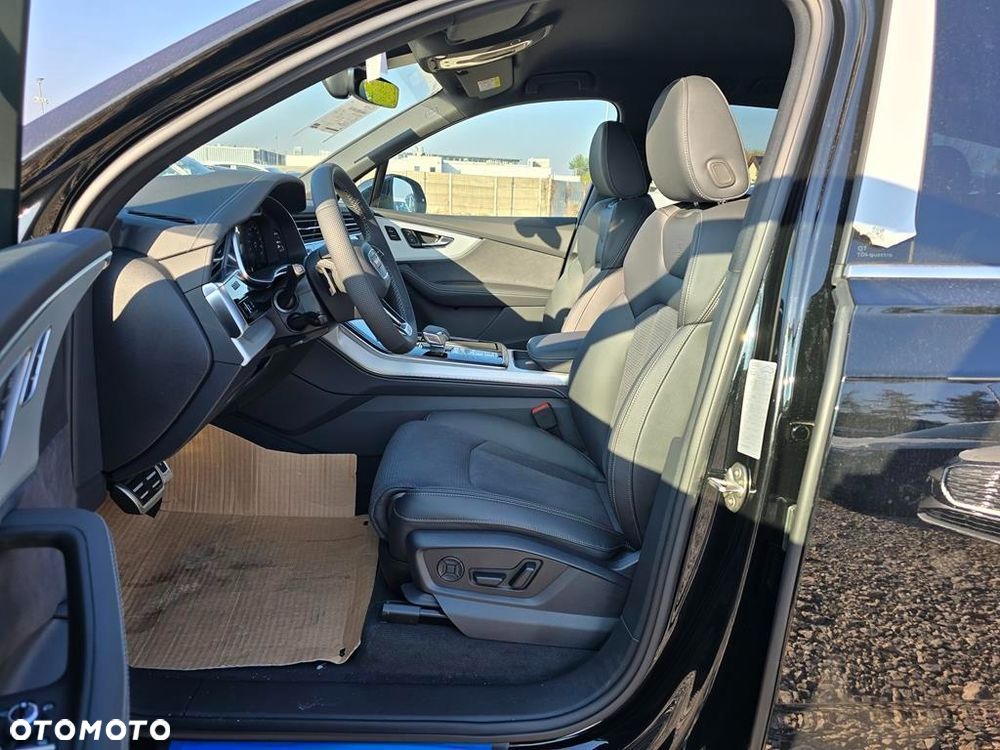 Audi Q7 - 8