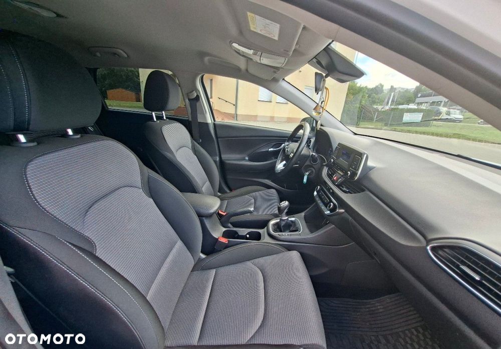 Hyundai i30 - 13