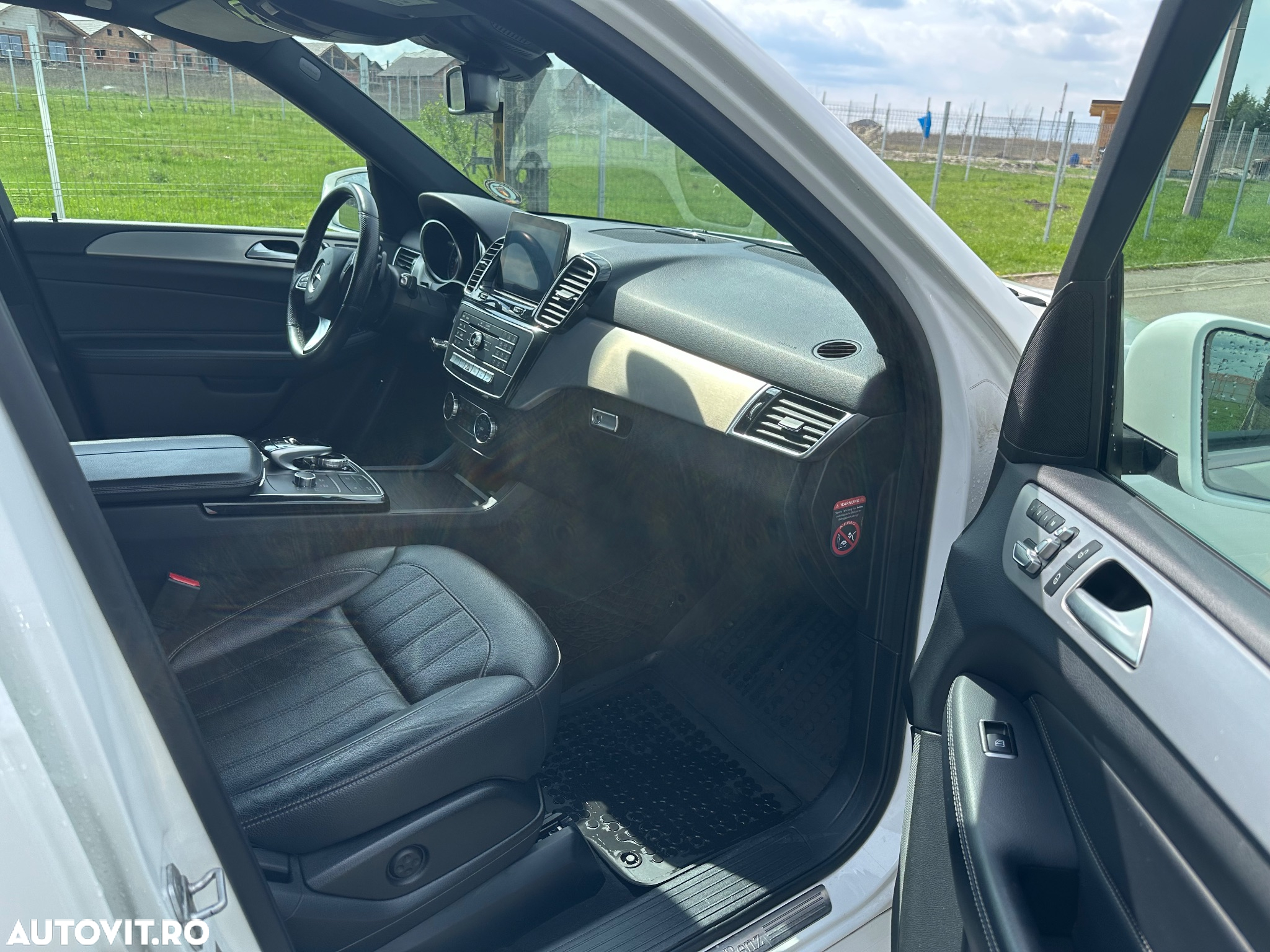 Mercedes-Benz GLE 350 d 4MATIC - 11