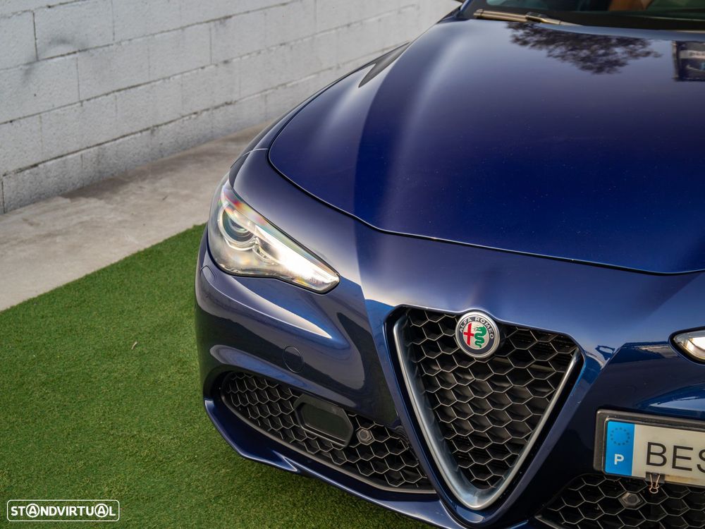 Alfa Romeo Giulia 2.2 D Super AT8 - 13