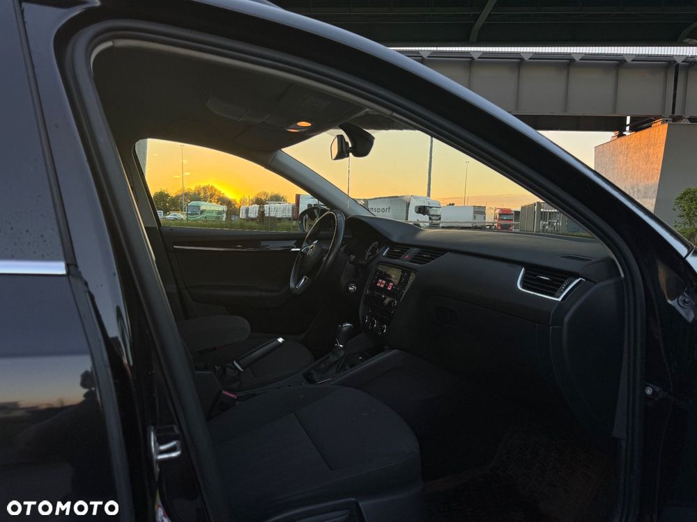 Skoda Octavia 2.0 TSI Style DSG - 25