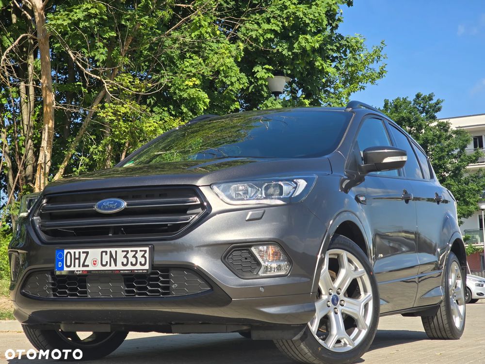 Ford Kuga 2.0 TDCi 4x4 ST-Line - 33
