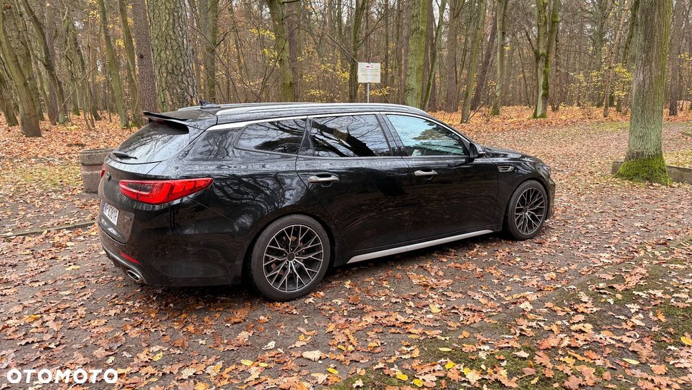 Kia Optima 1.7 CRDI DCT GT Line - 4