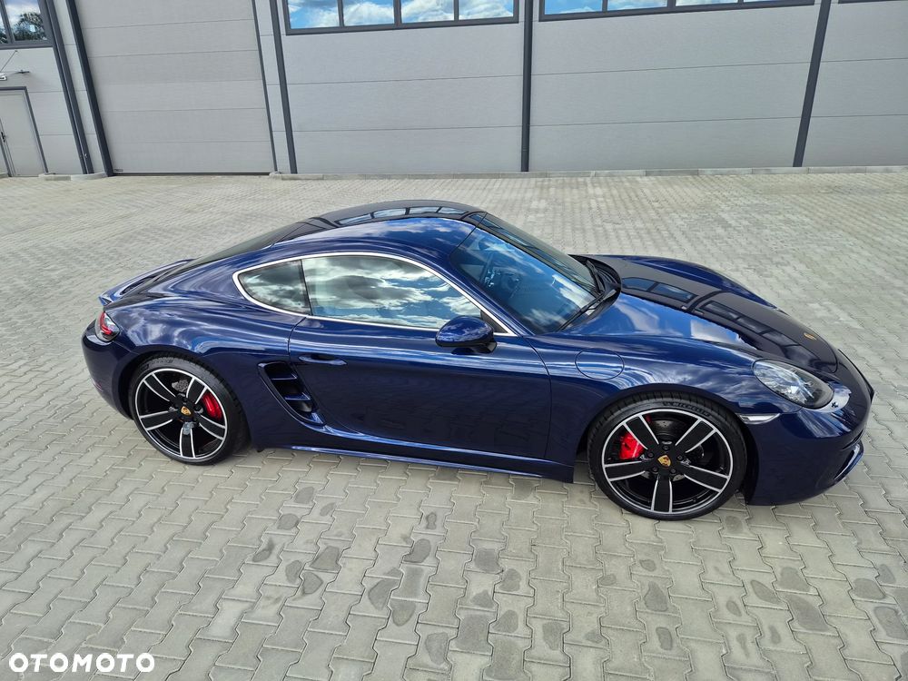 Porsche 718 Cayman GPF S PDK - 9