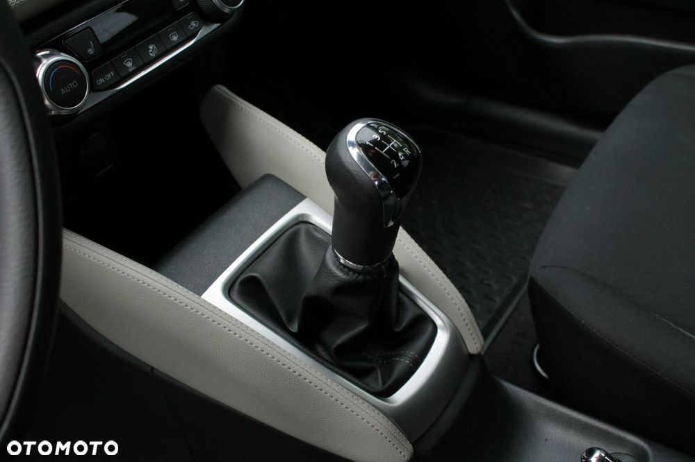 Nissan Micra - 17