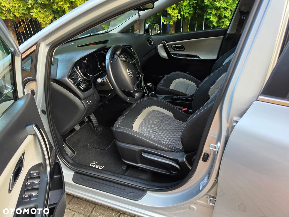 Kia Ceed - 18