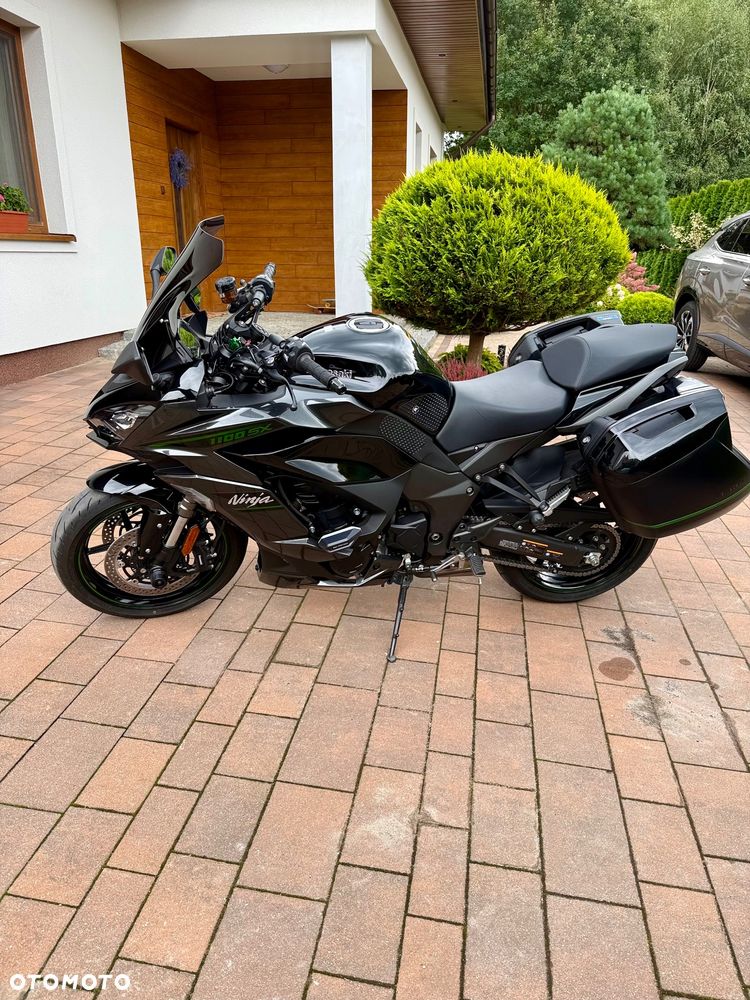 Kawasaki Ninja 1000 SX - 4