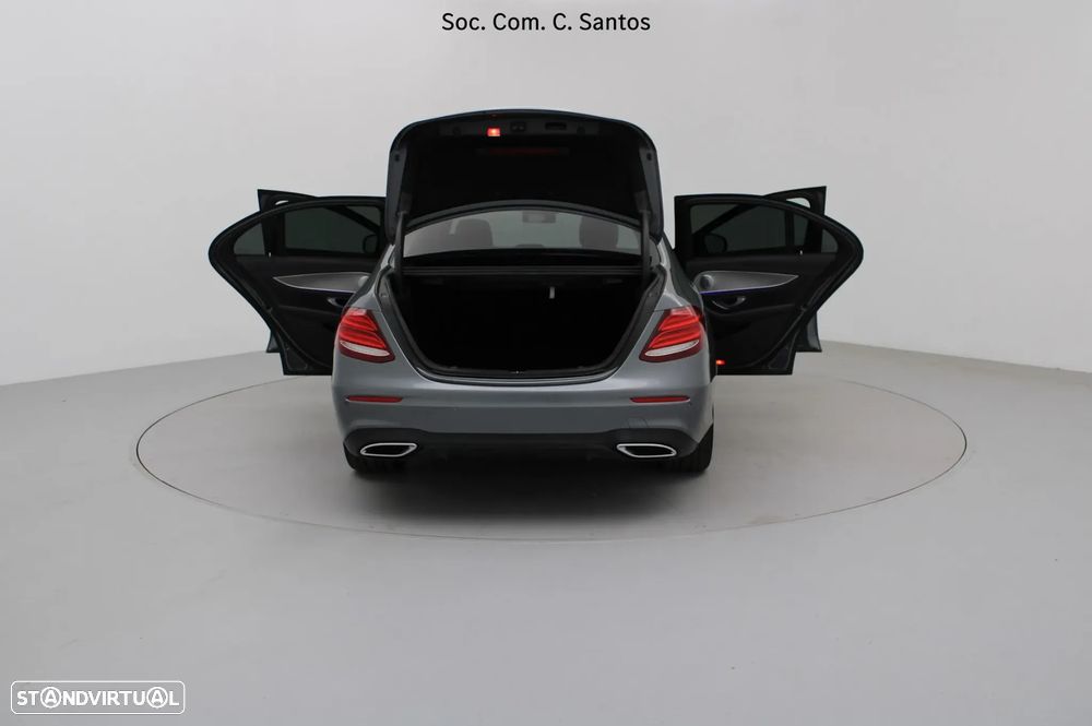 Mercedes-Benz E 220 d AMG - 8