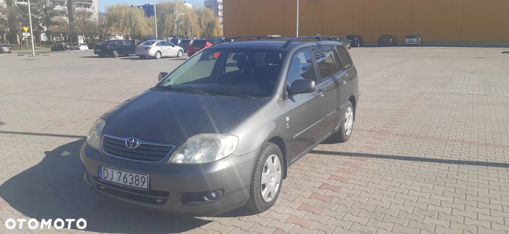 Toyota Corolla 1.4 D-4D Terra Polaris - 5