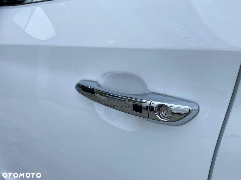 Hyundai Tucson - 8